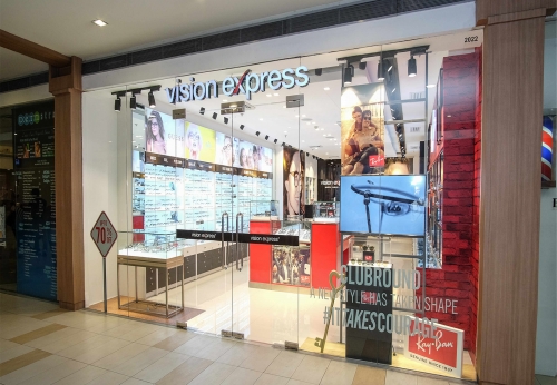 商店显示零售光学商店设计制作展示柜台案例效果图